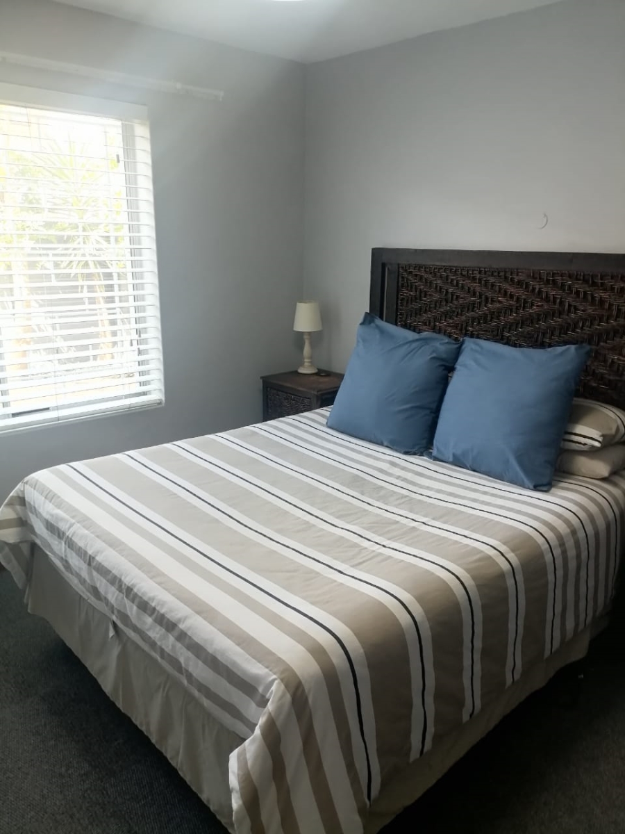 To Let 2 Bedroom Property for Rent in Strand Central Western Cape